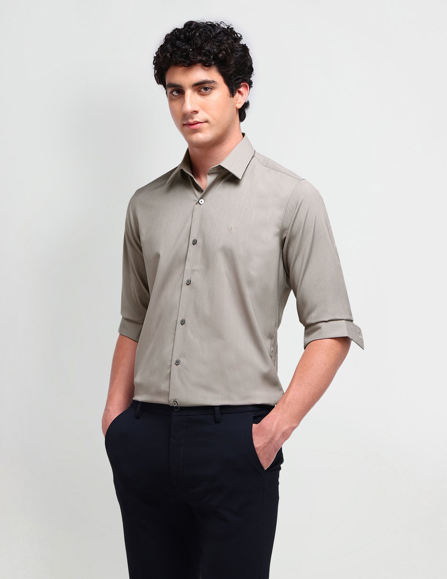 Arrow Newyork Manhattan Slim Fit Twill Shirt