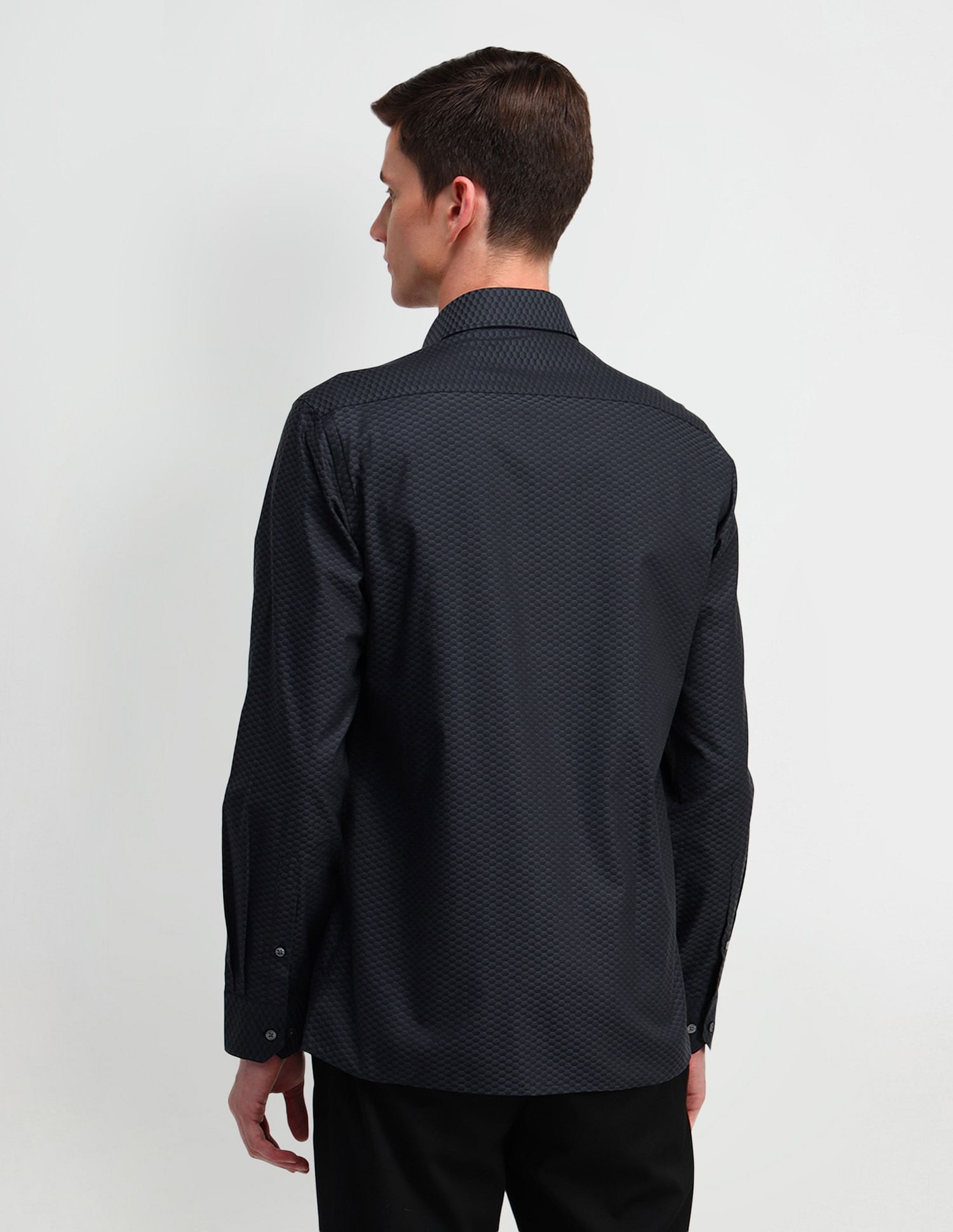 Arrow Manhattan Slim Fit Cotton Shirt