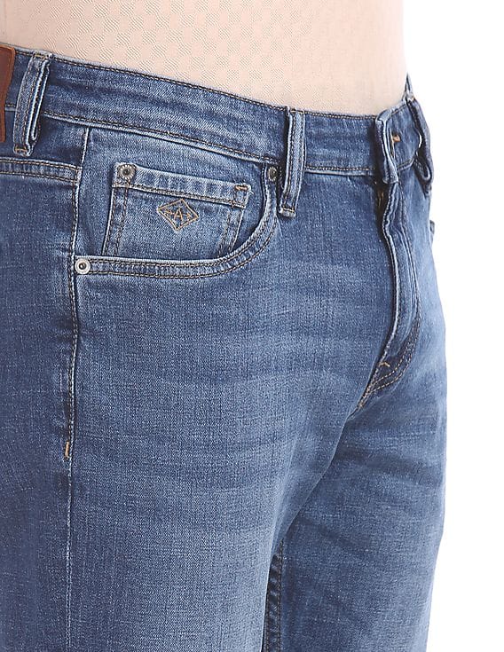 Buy Arrow Sports James D Slim Fit Whiskered Jeans - NNNOW.com
