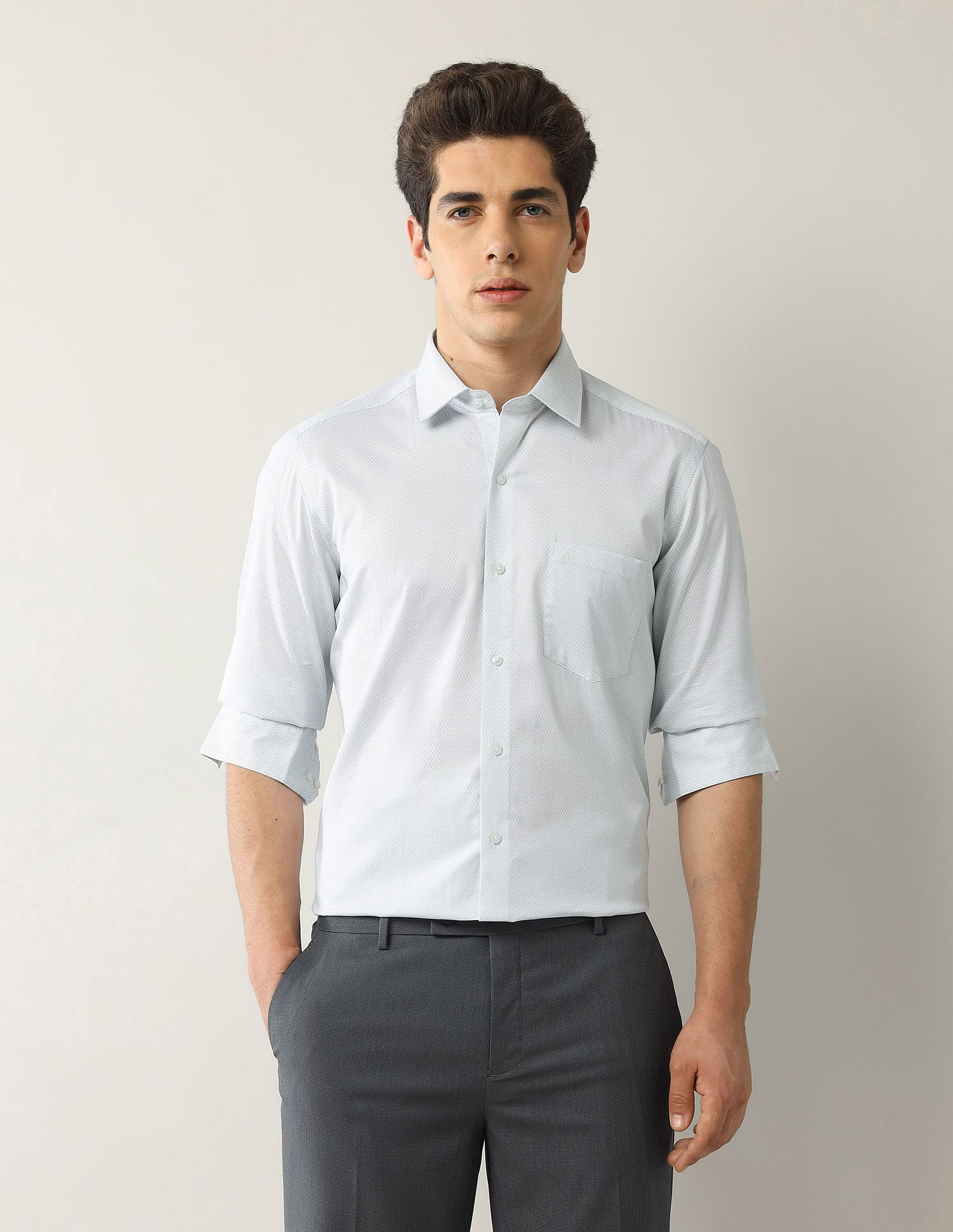 Arrow Geometric Printed Manhattan Slim Fit Shirt