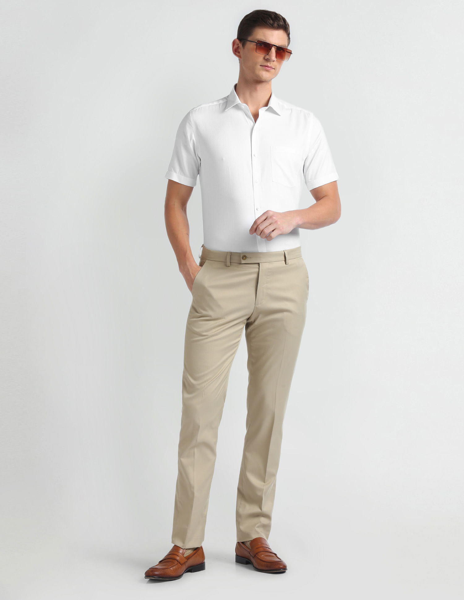 Arrow Manhattan Slim Fit Cotton Shirt
