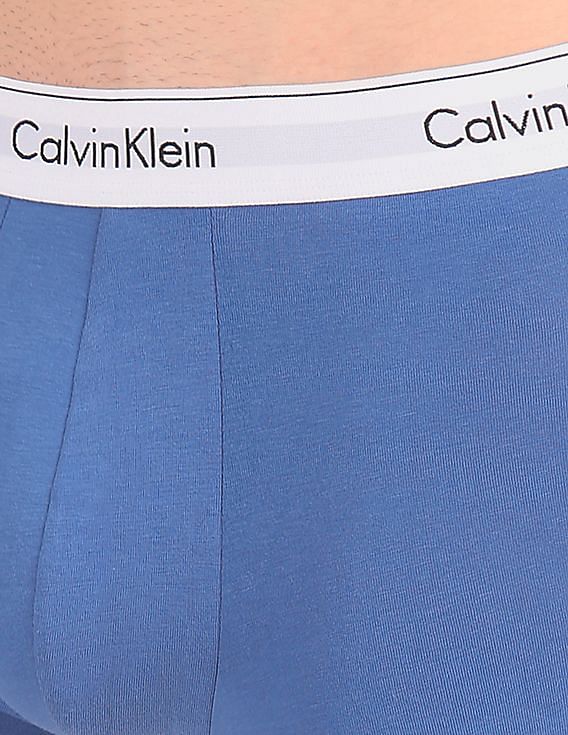Calvin Klein Underwear Men Assorted Solid Mid Rise Cotton Stretch Trunks - Pack Of 3