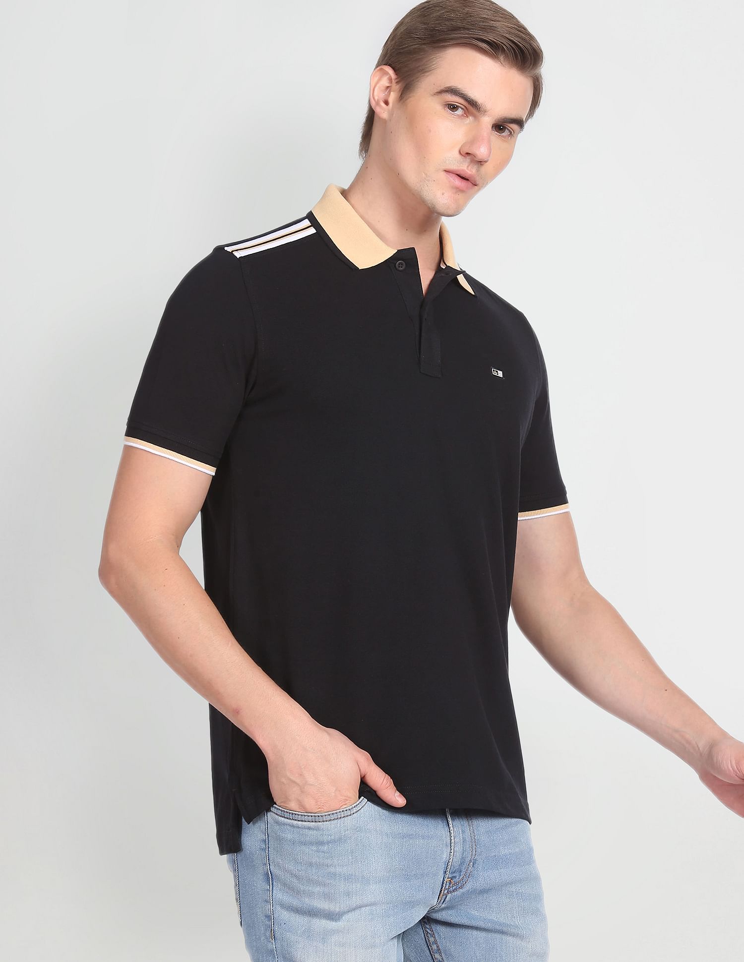 Arrow Solid Compact Cotton Polo Shirt