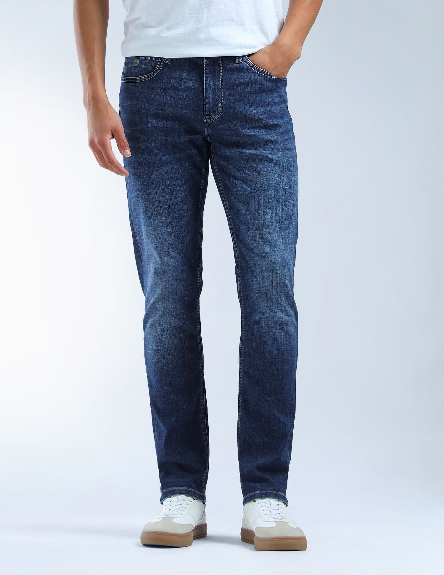 Flying Machine Freddie Slim Straight Fit Authentic Signature Jeans
