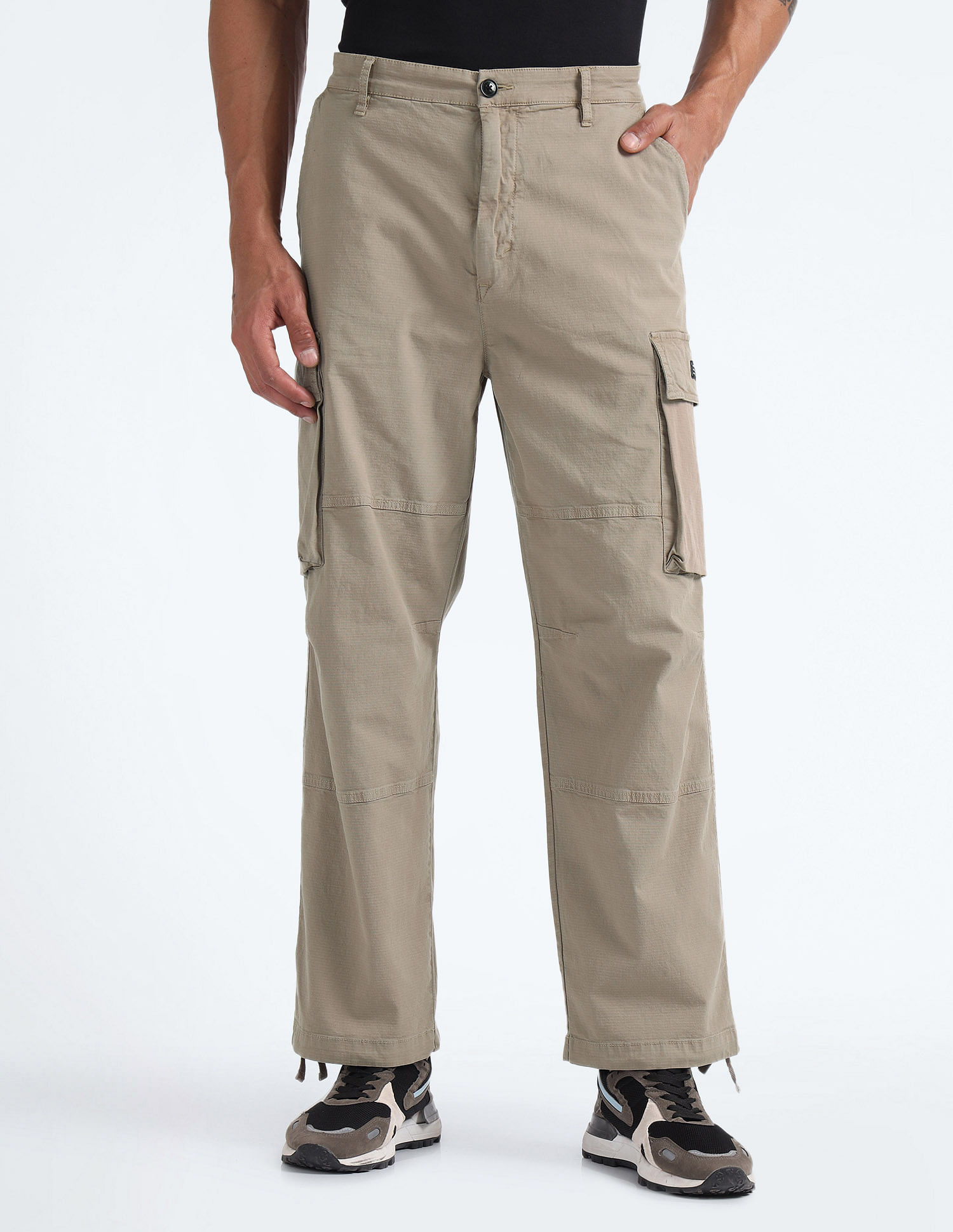 Nuon by Westside Solid Off White Loose Fit Cargo Pants
