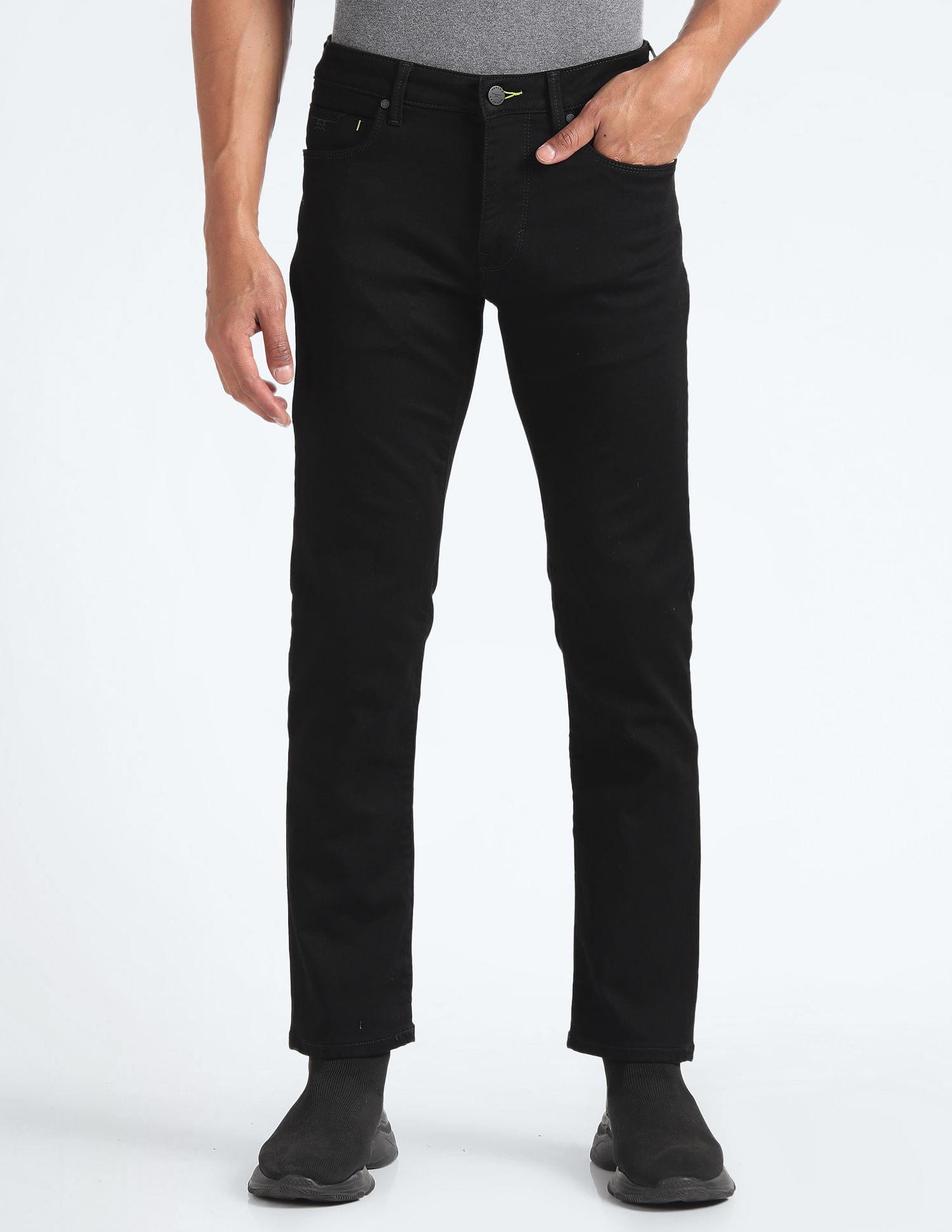 Flying Machine Mid Rise Michael Slim Tapered Jeans