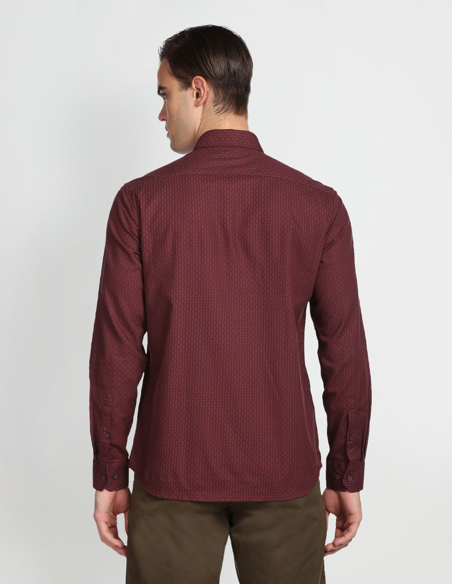 Arrow Sports Geometric Print Slim Fit Casual Shirt