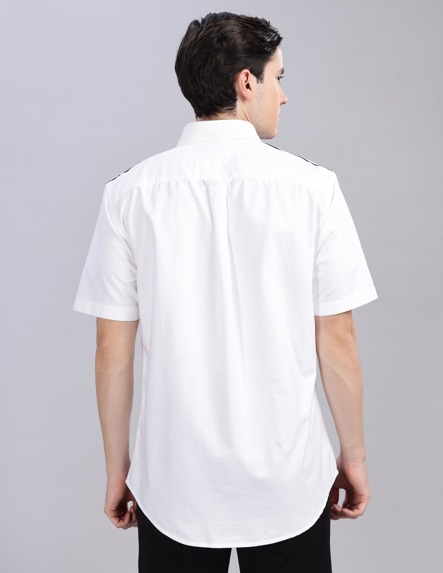 Tommy Hilfiger Solid Regular Fit Plain Woven Shirt
