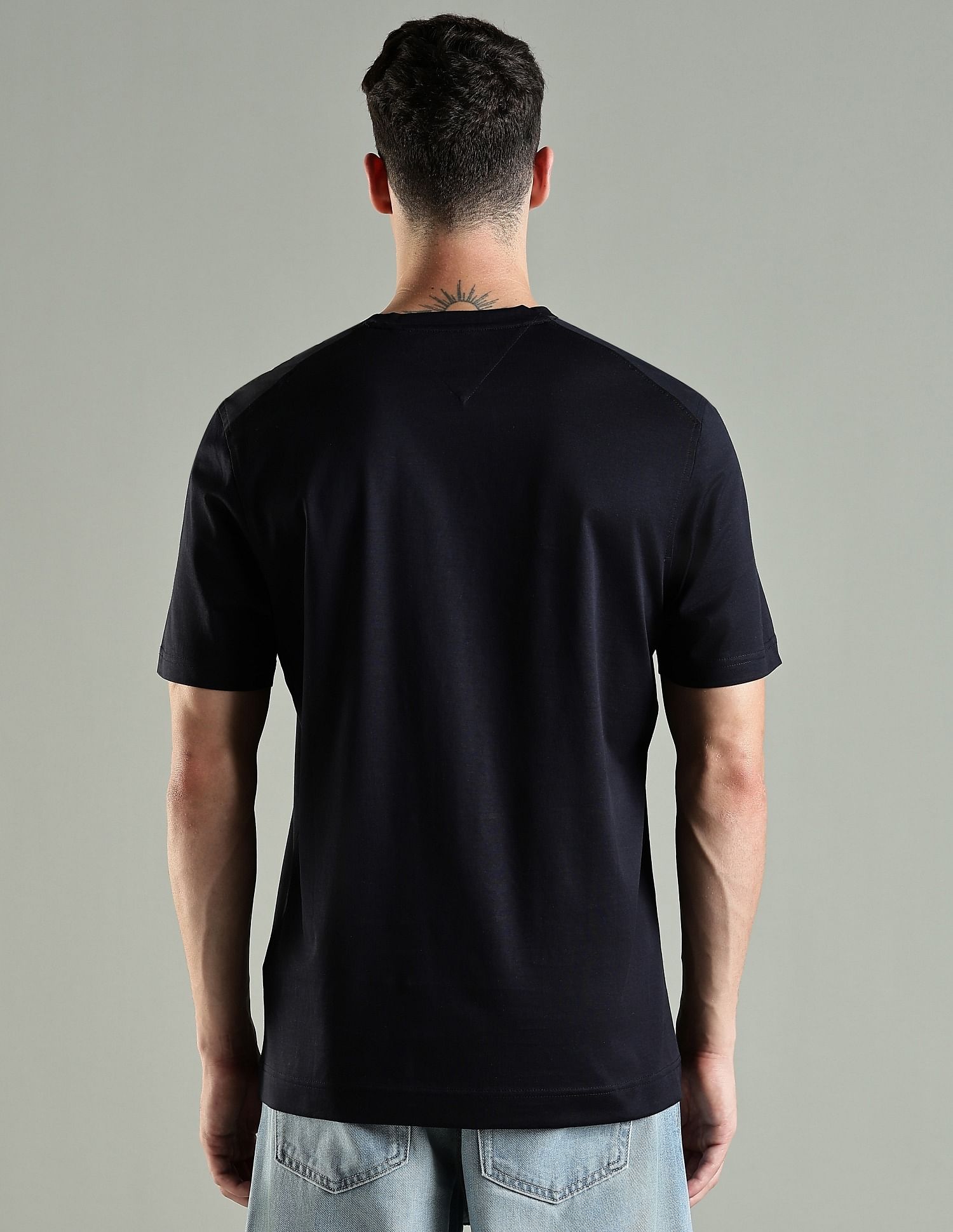 Tommy Hilfiger Solid Regular Fit Cotton T-Shirt