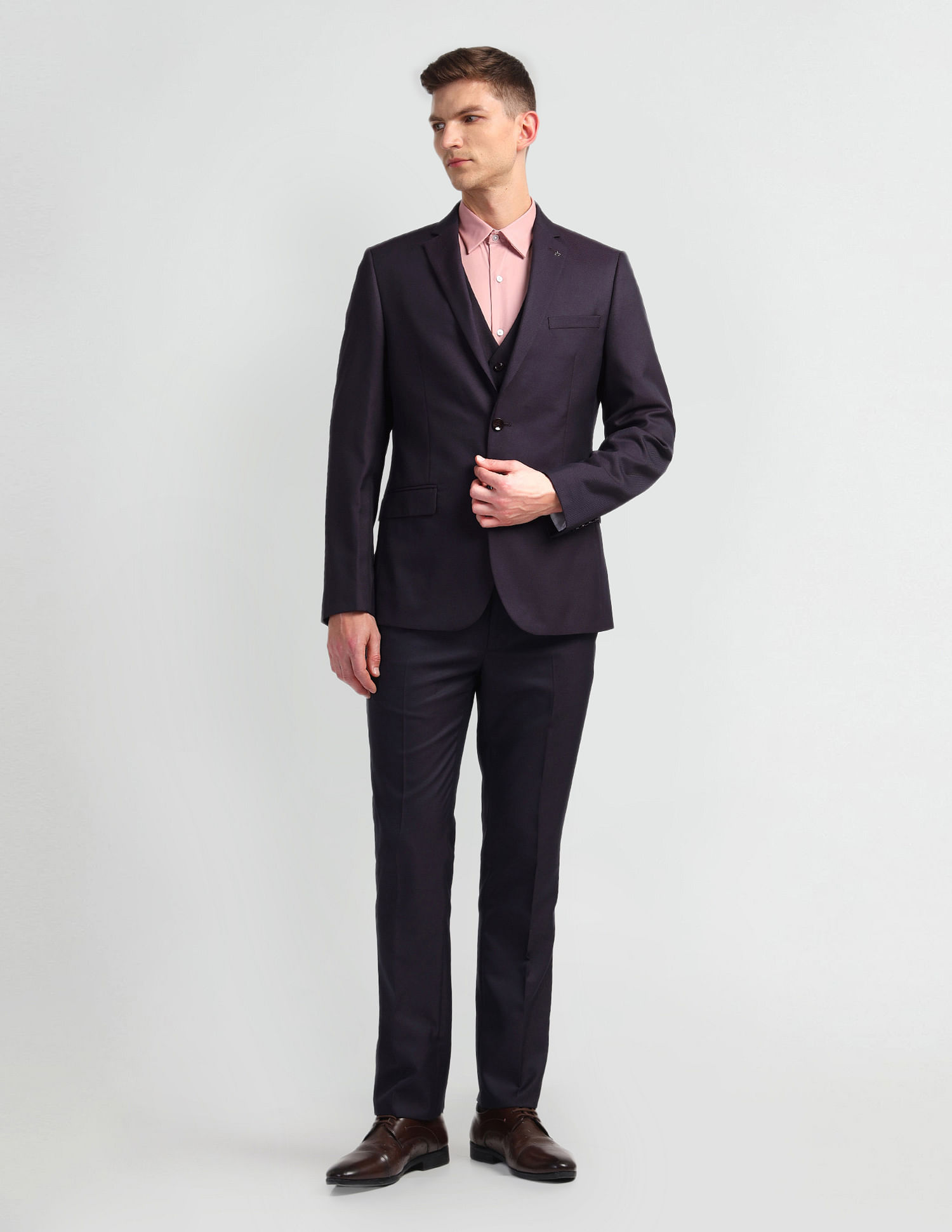 Arrow Dobby Three Piece Suit