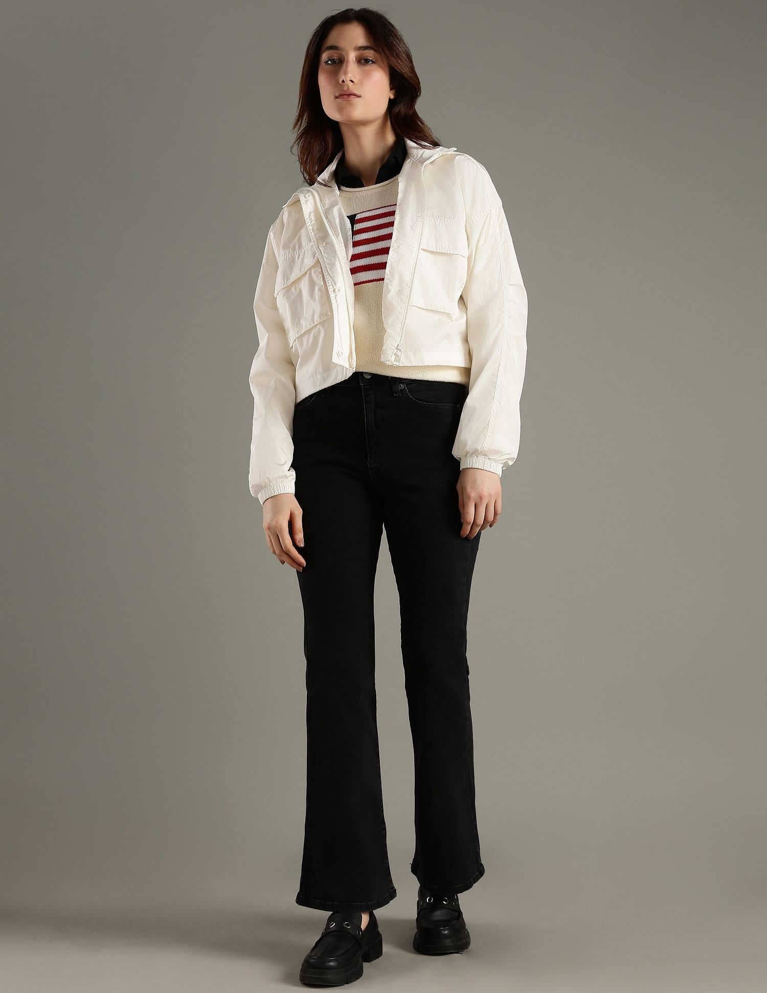 Tommy Hilfiger Relaxed Fit Nylon Spread Collar Windcheater Jacket