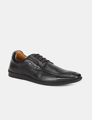 textured derby shoes