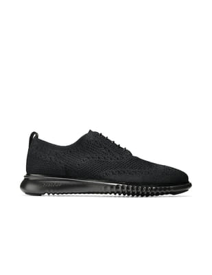 Buy Cole Haan Men Black 2.Zerøgrand Wingtip Oxford Shoes - NNNOW.com