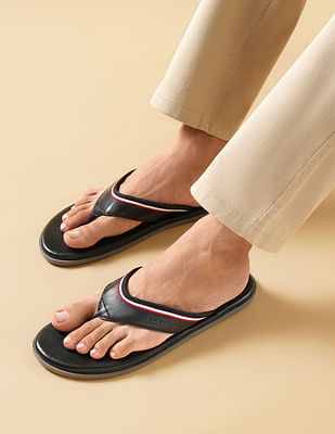 U S Polo Assn Men V-Strap Cornel Flip Flops