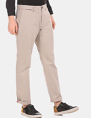 Tommy Hilfiger Men Beige Denton Regular Fit Solid Casual Trousers