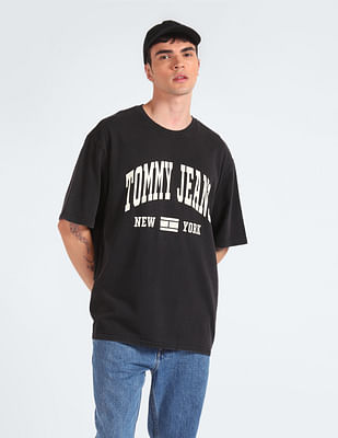 Buy Tommy Hilfiger Oversized NYC Varsity T-Shirt - NNNOW.com