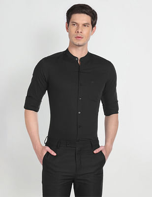 Arrow Auto Press Solid Formal Shirt