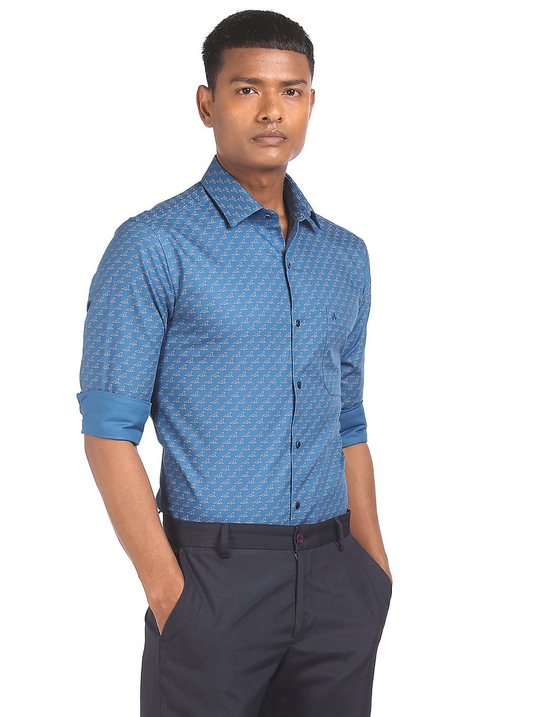 Buy Arrow Men Blue Manhattan Slim Fit 