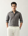 Arrow Newyork Textured Manhattan Slim Fit Shirt