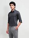 Arrow Newyork Manhattan Slim Fit Solid Shirt