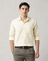 Arrow Textured Manhattan Slim Fit Autopress Shirt